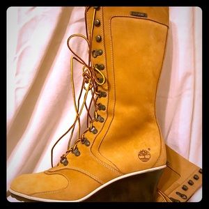 Timberlands - TALL WEDGE BOOTS